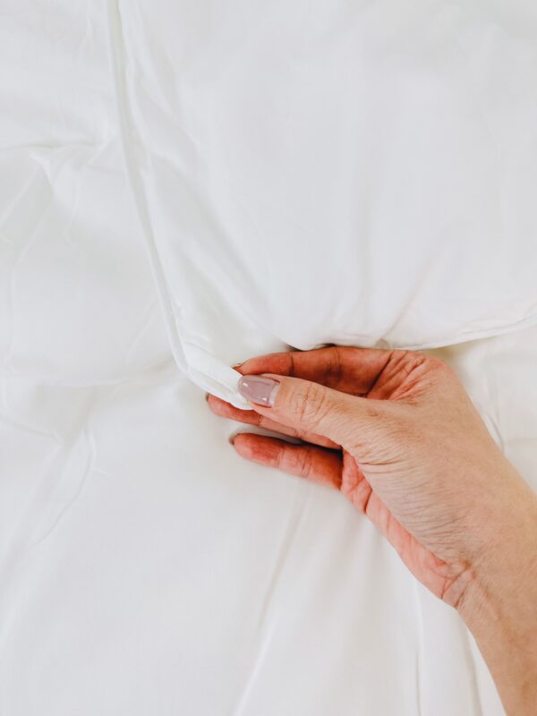Warm & soft cotton down comforter 5 IMG 4539